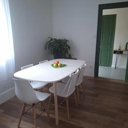 Ferienhaus Les Racines De Montchapet *